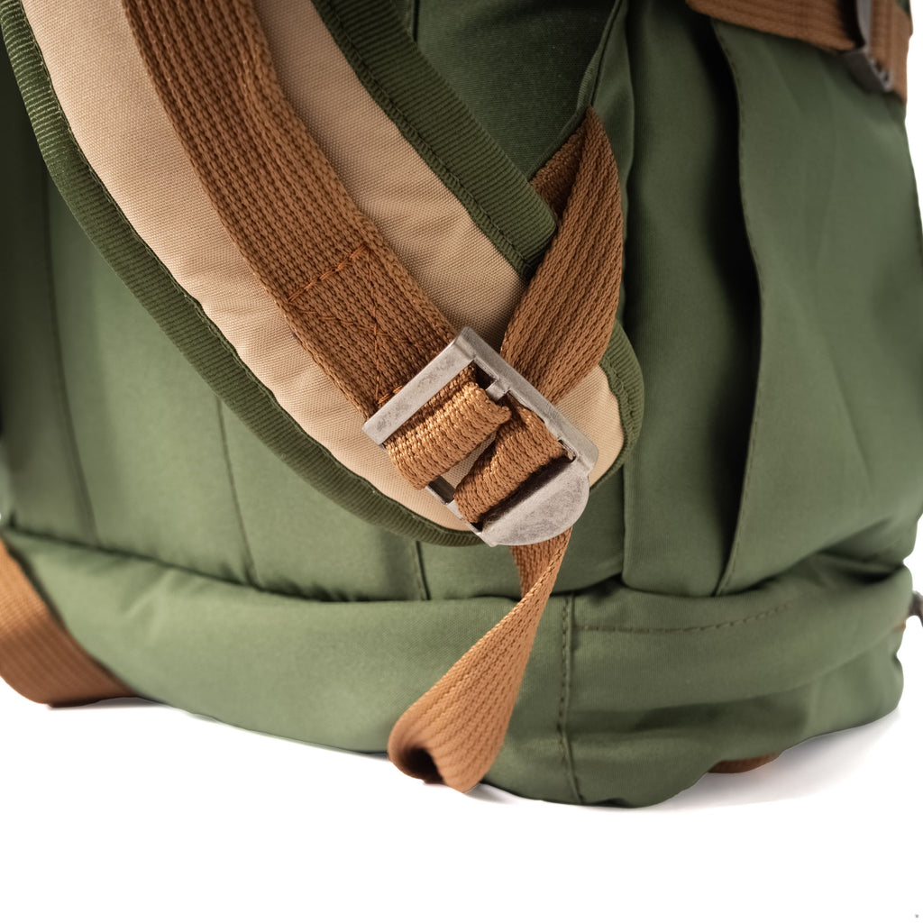 Camp Backpack Explorer