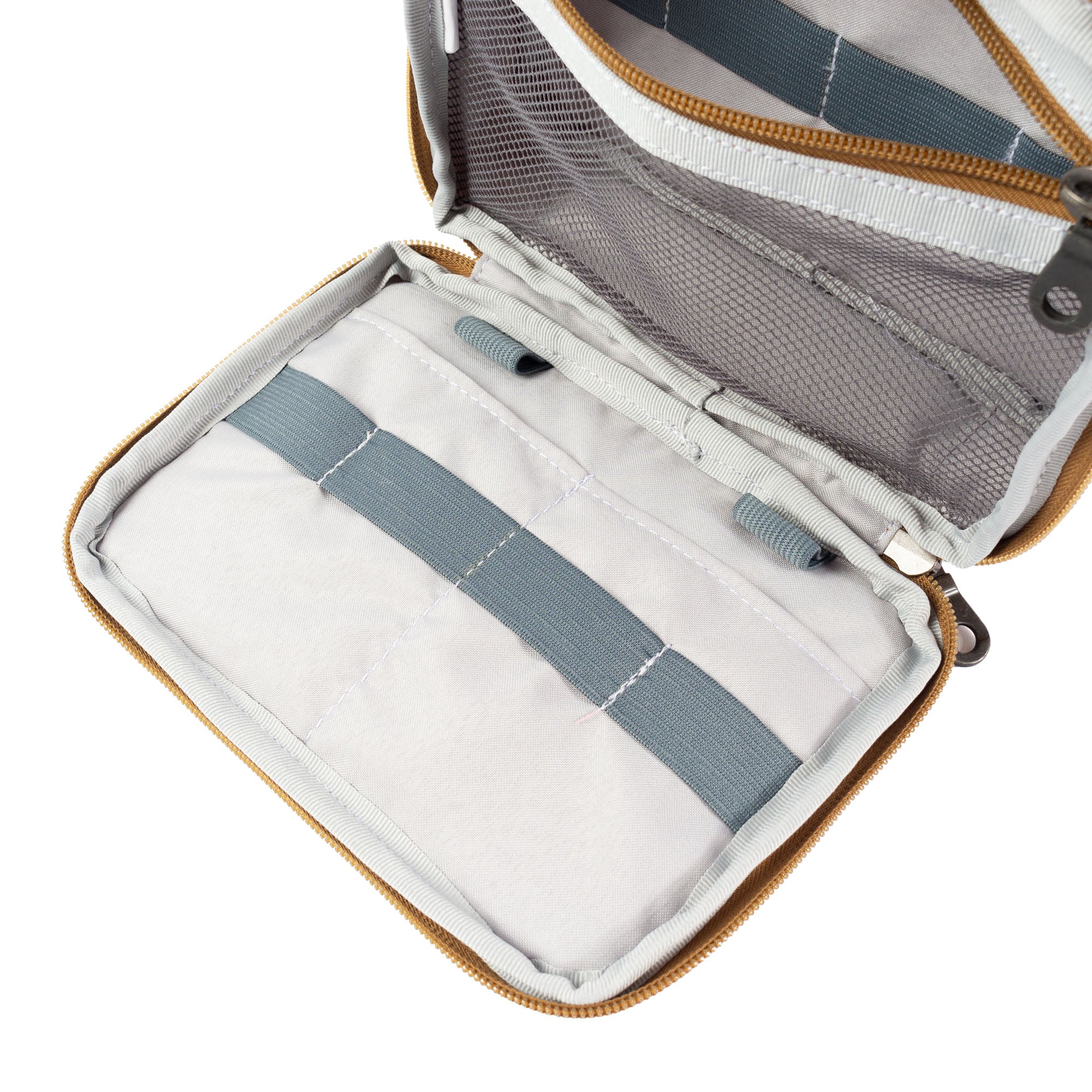 Essential Case 2.0 Brown
