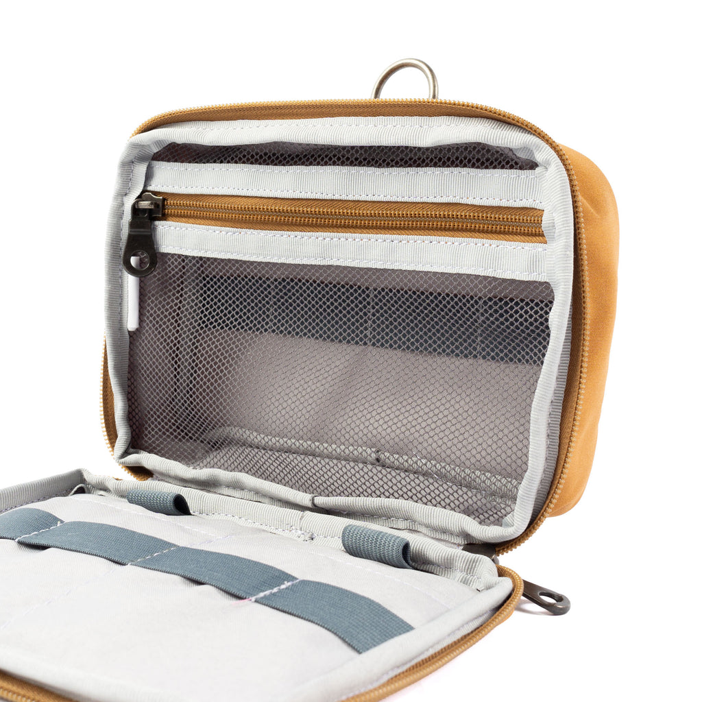 Essential Case 2.0 Brown