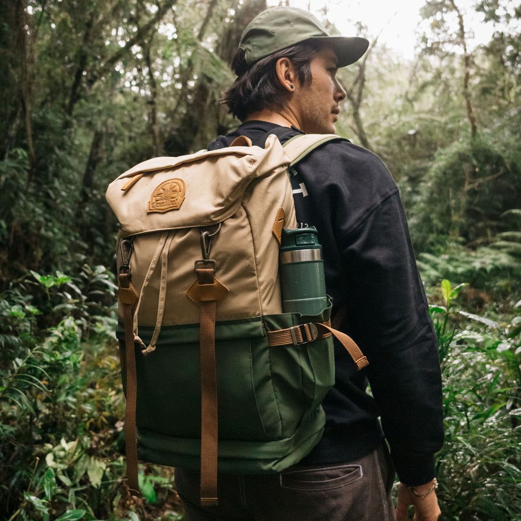 Camp Backpack Explorer