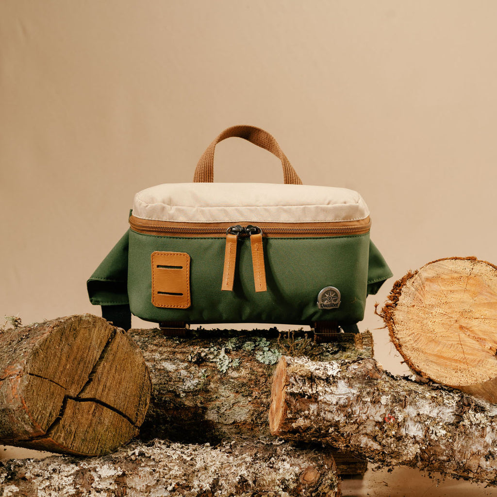 Hip Pack Explorer