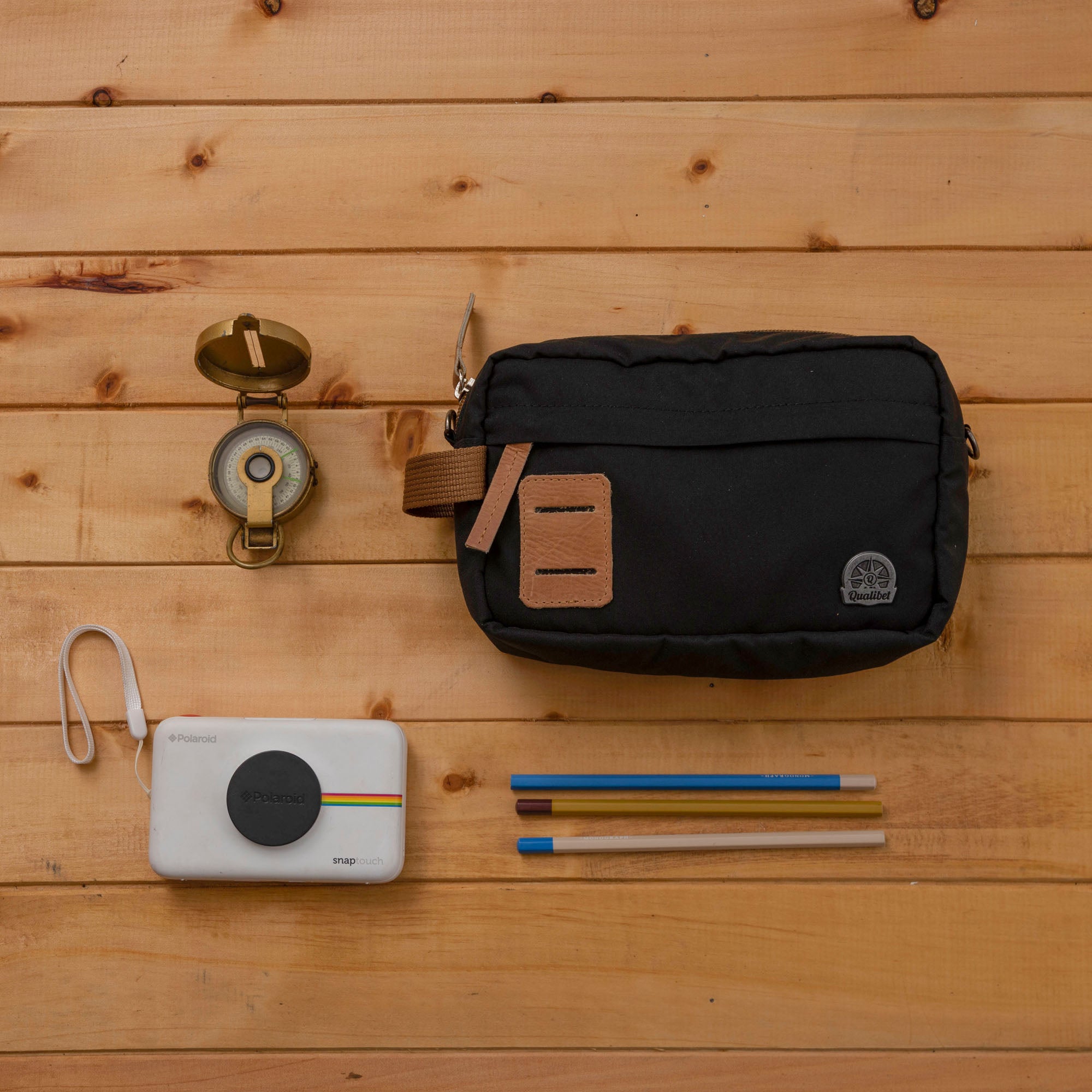 Travel Case Premium Black x Miel