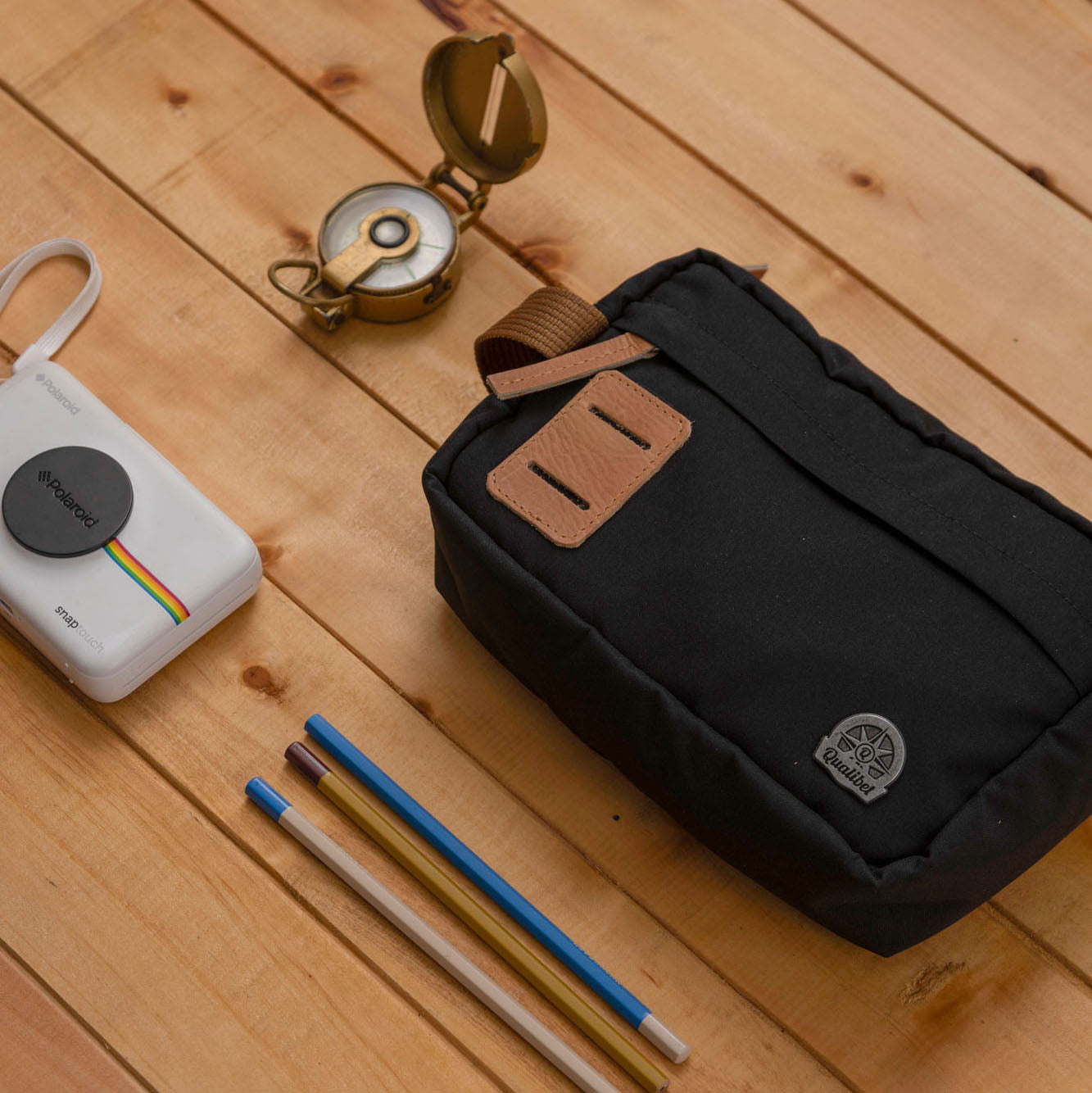 Travel Case Premium Black x Miel