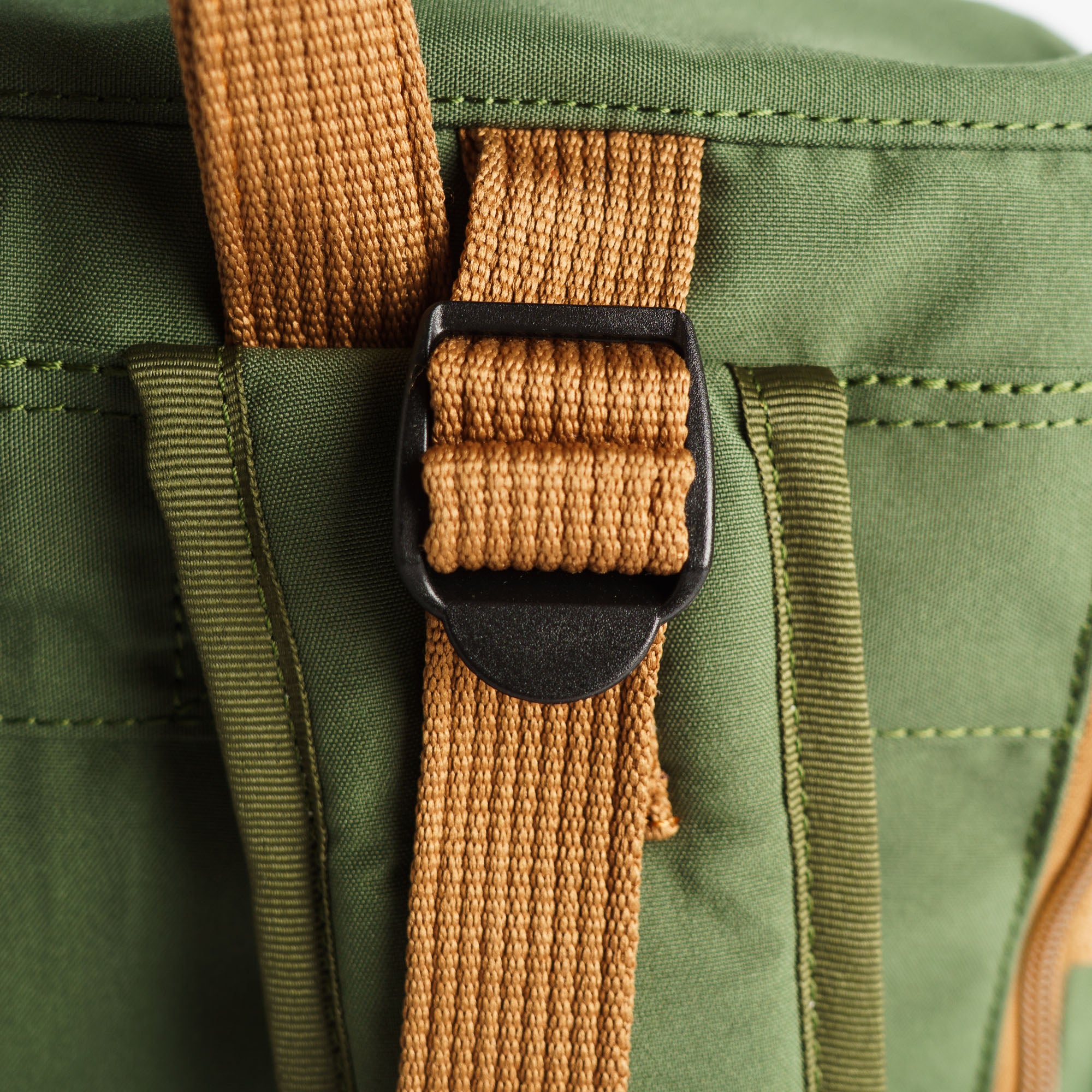 Duna Backpack Green