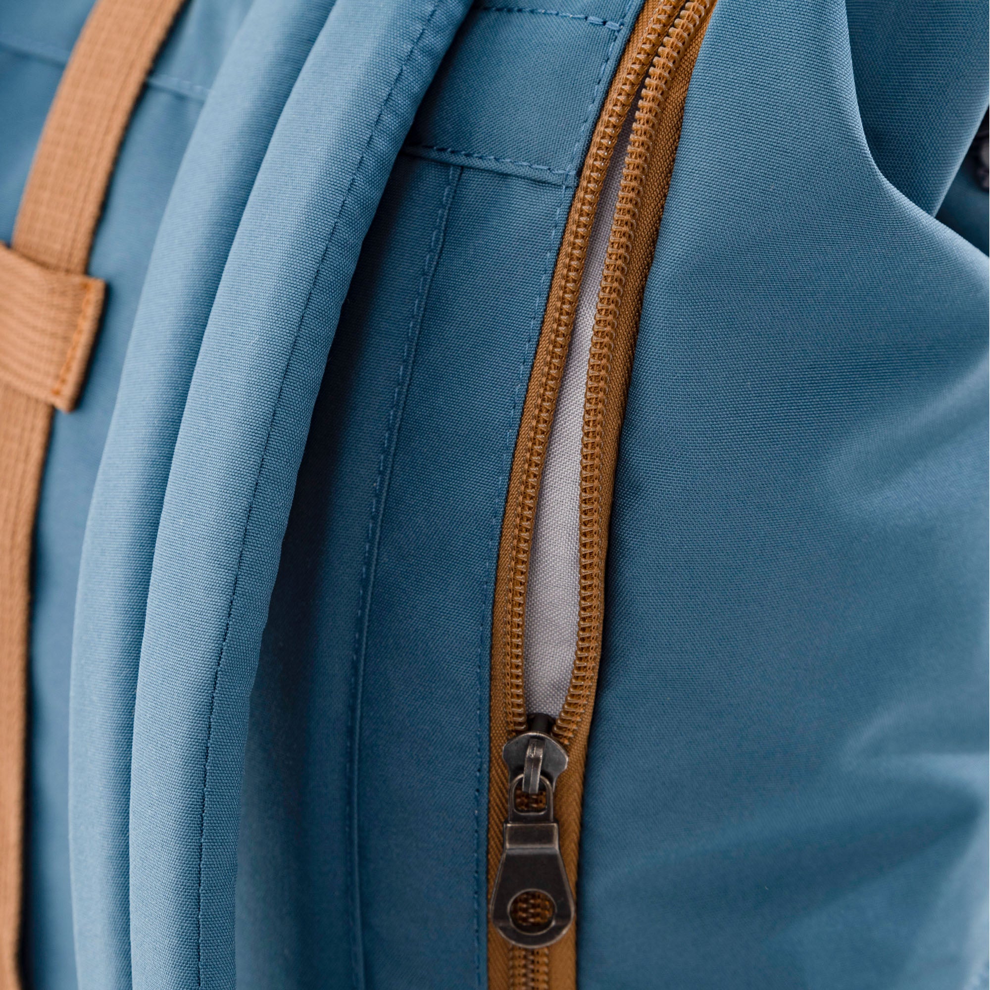 Rolltop Backpack 2.0 (Navy)