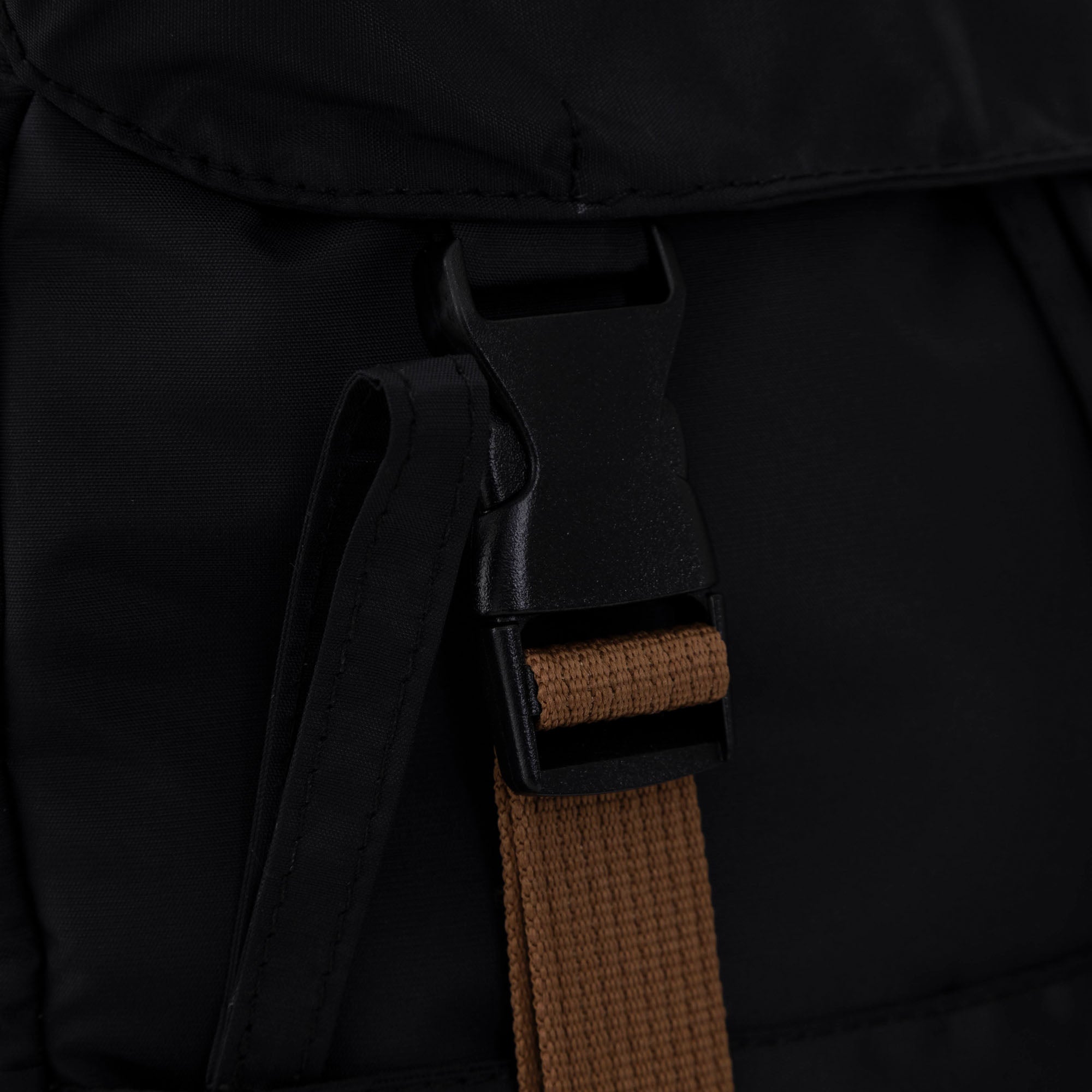Ride Backpack Vegan Black x Miel