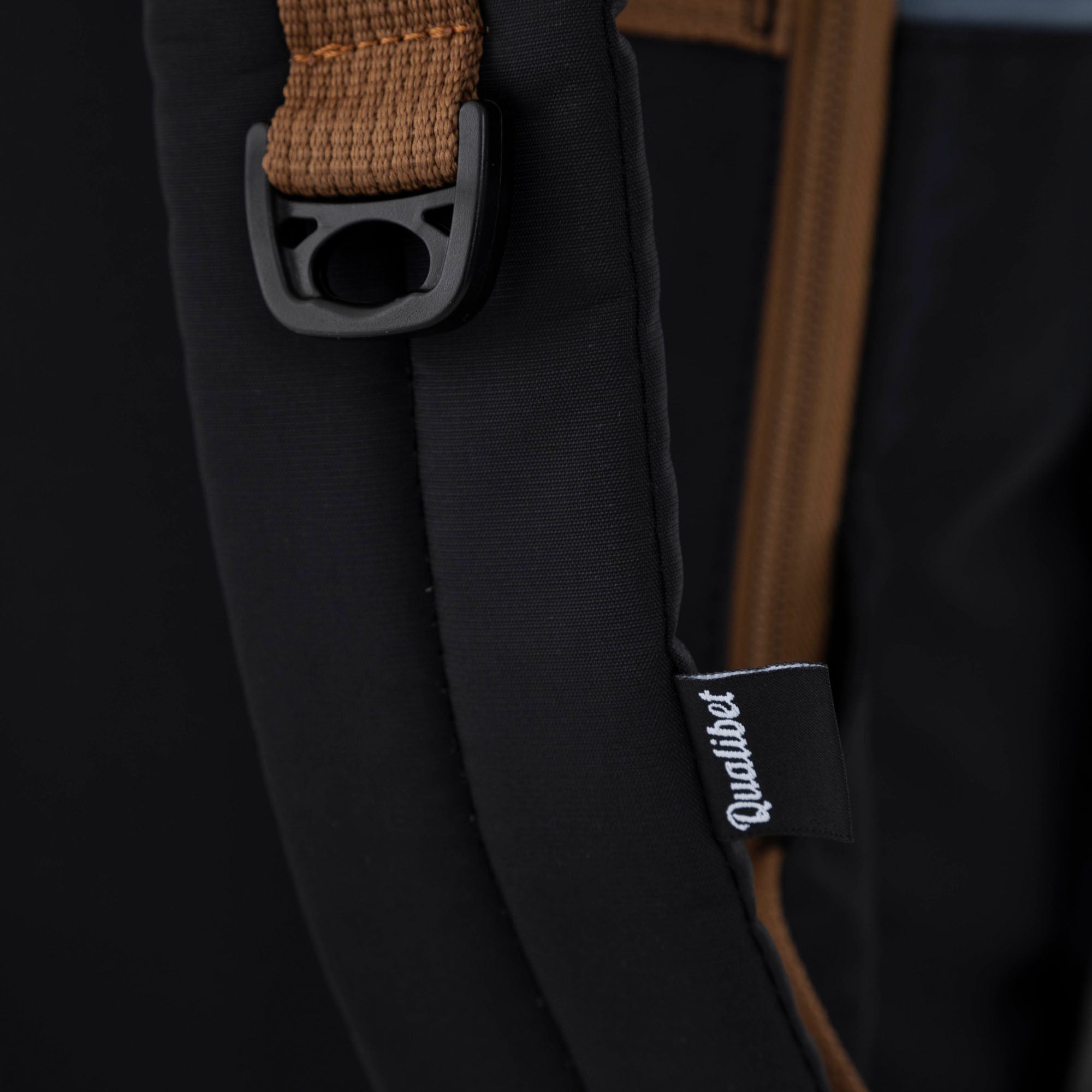Ride Backpack Vegan Black x Miel