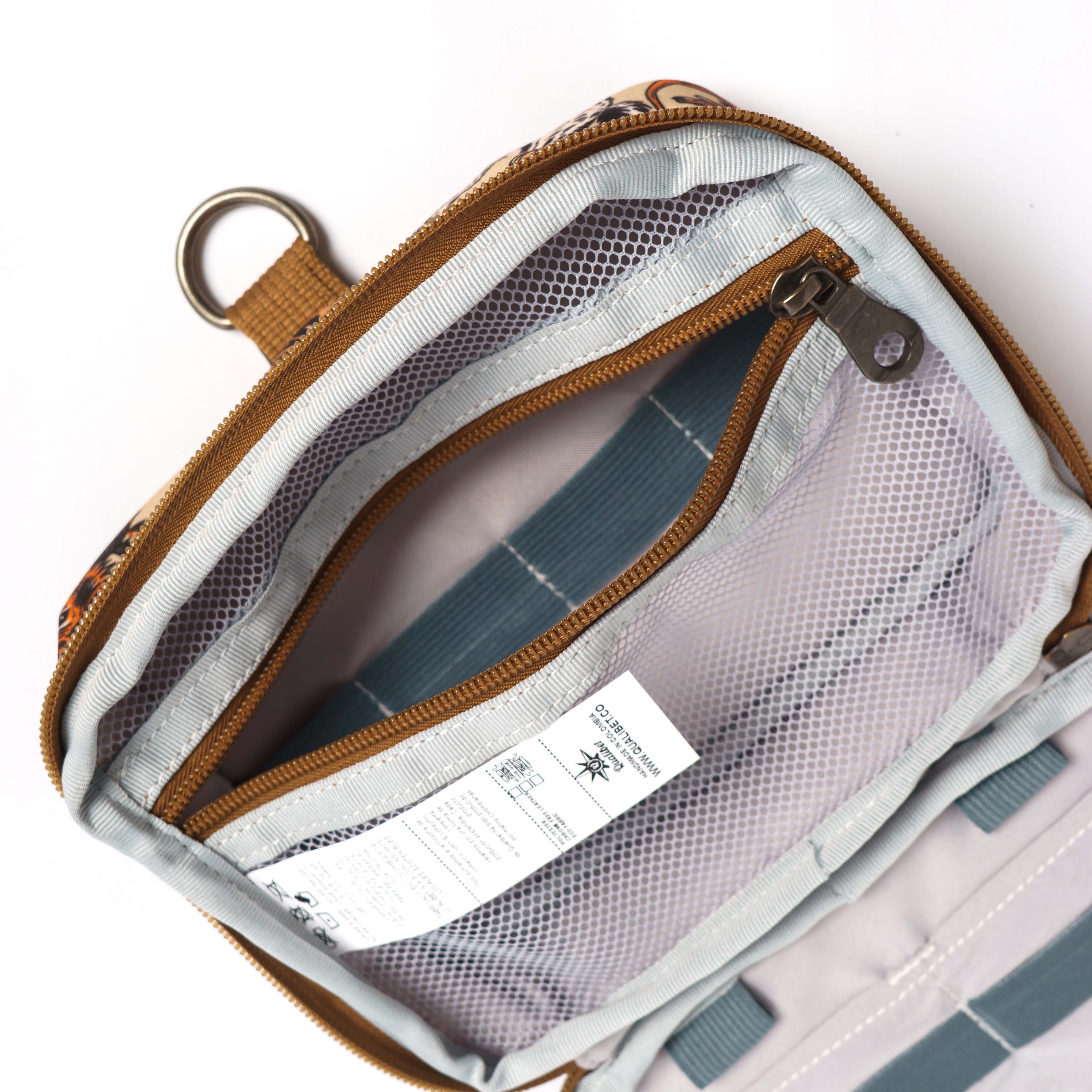 Essential Case 2.0 Perros Viajeros