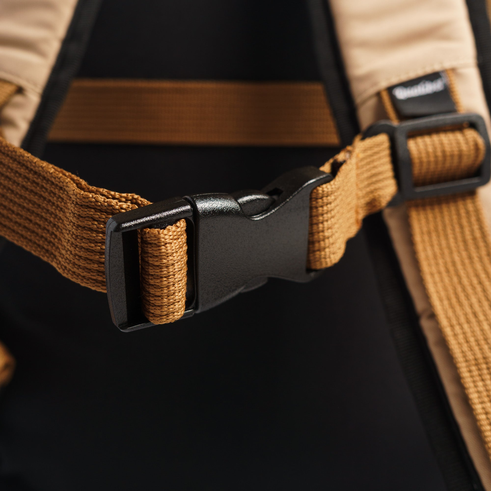 Duna Backpack Dual Camel