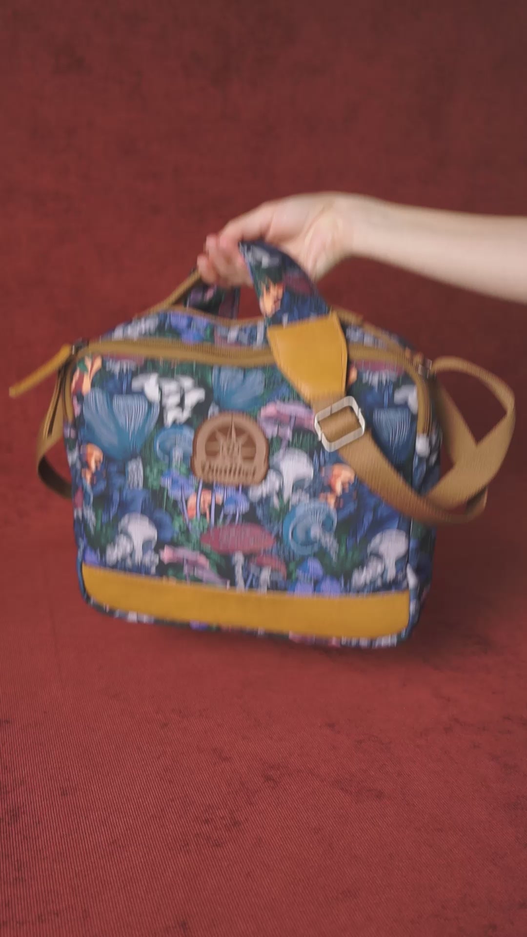 Cross Bag Fungi